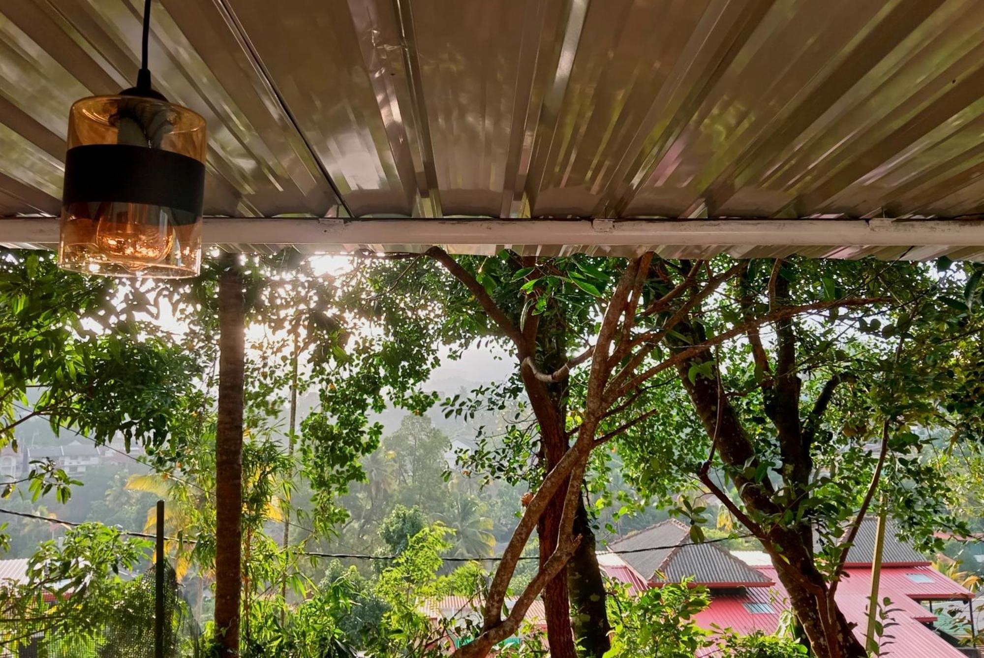 Fly Infinity - Home Stay Kandy Exteriér fotografie
