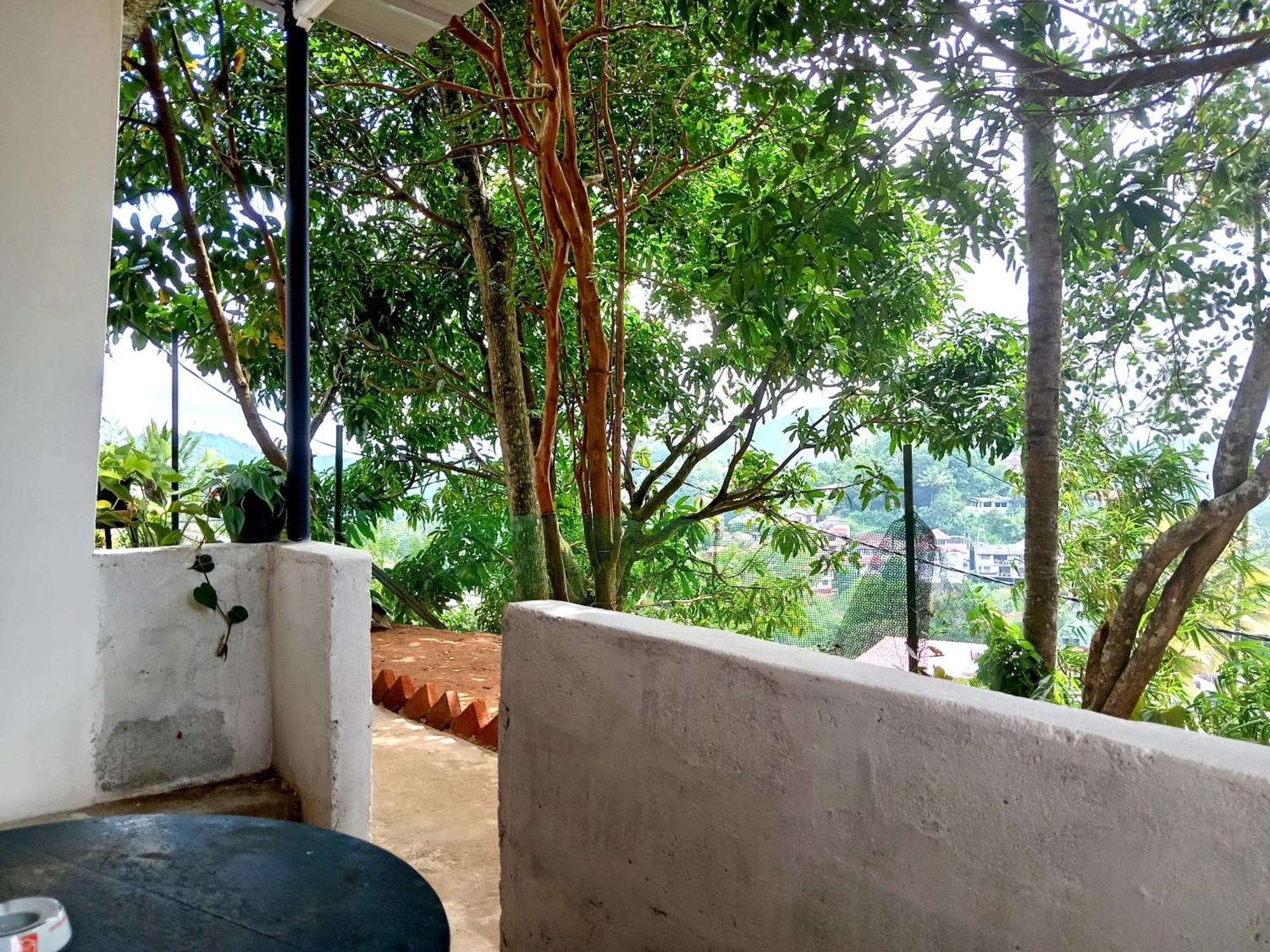 Fly Infinity - Home Stay Kandy Exteriér fotografie